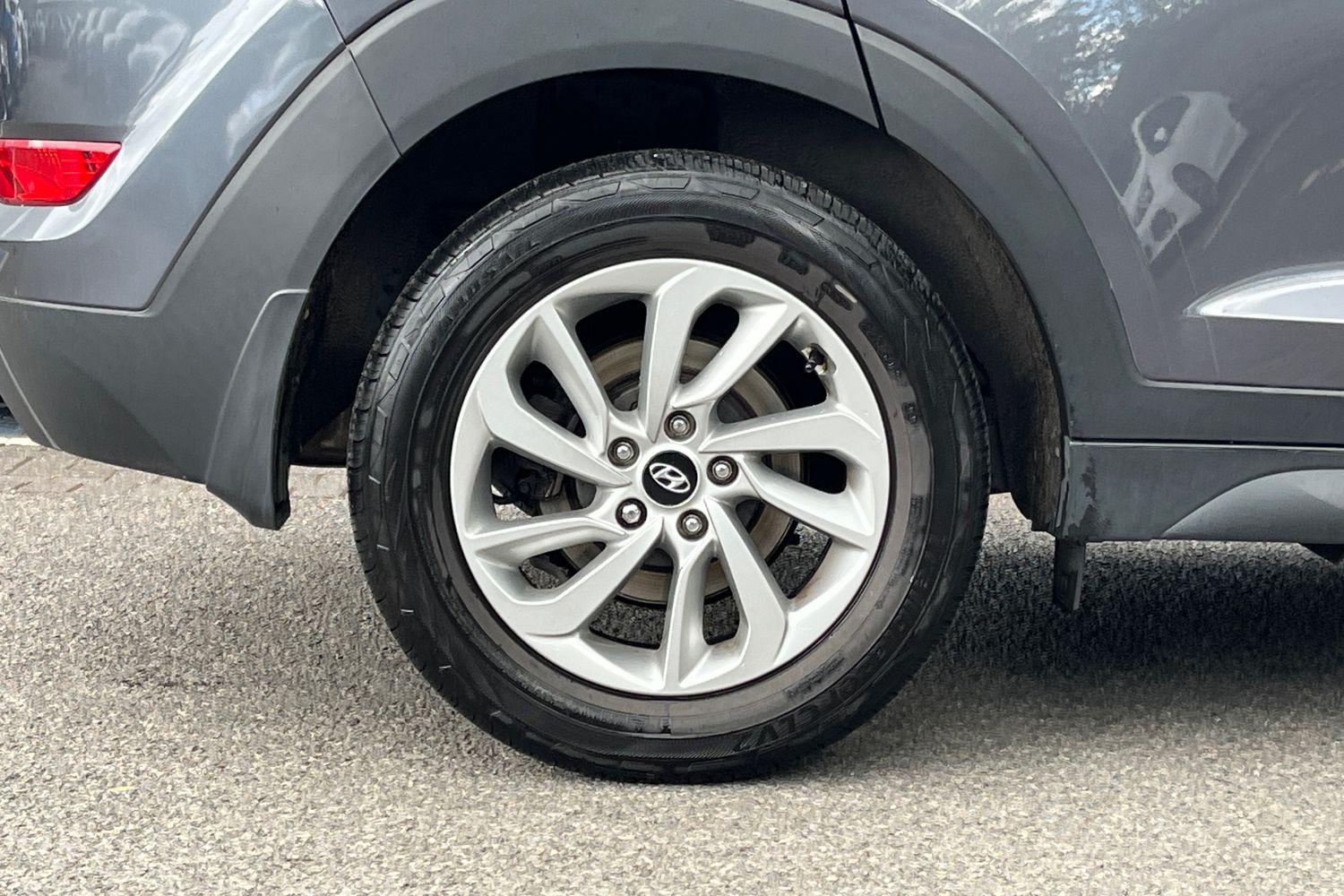 Hyundai TUCSON Photo 7