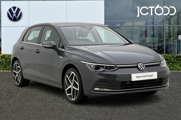 Used 2023 VOLKSWAGEN Golf 1.5 eTSI 150 Style 5dr DSG Dolphin Grey at JCT600