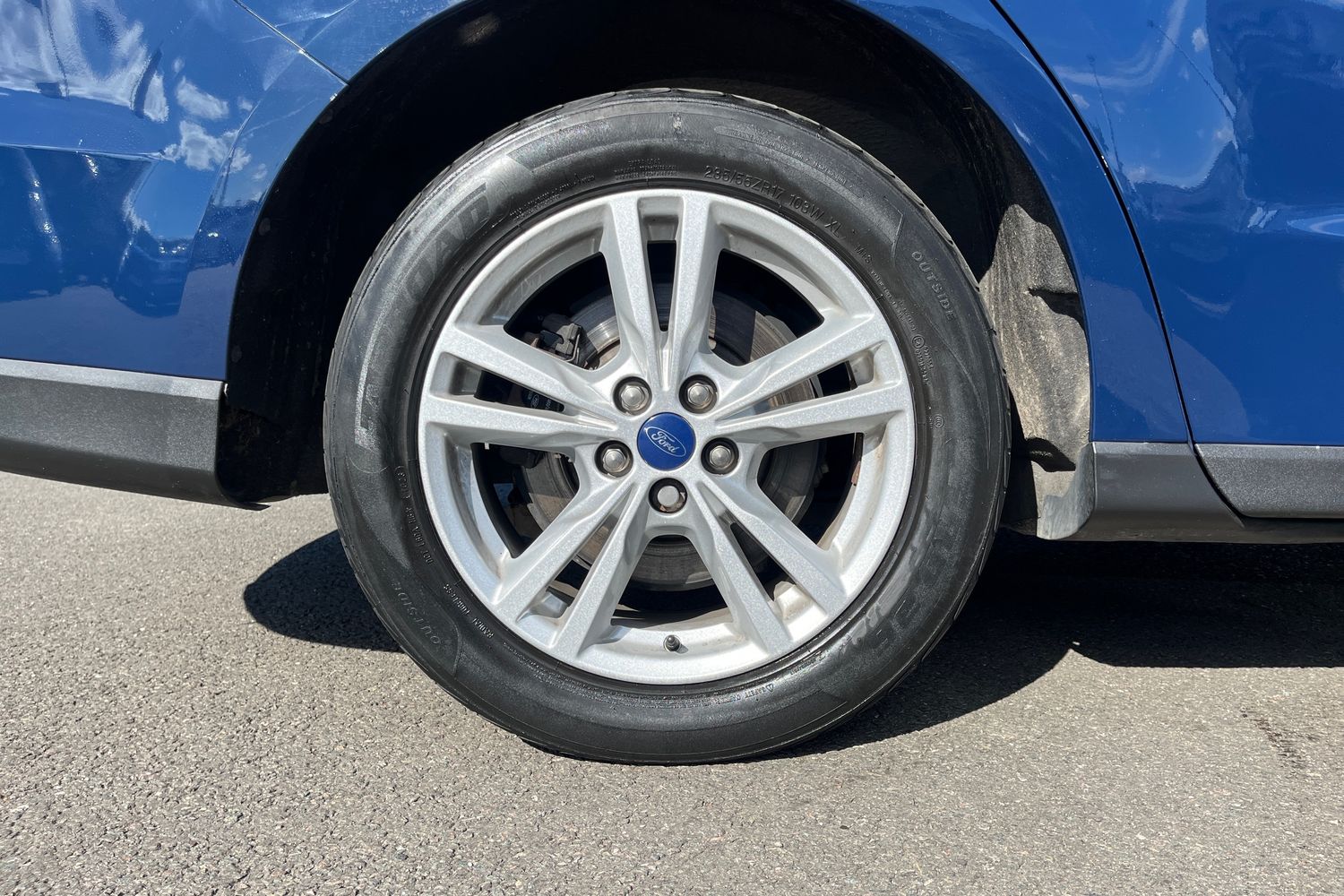 Ford Galaxy Photo 7