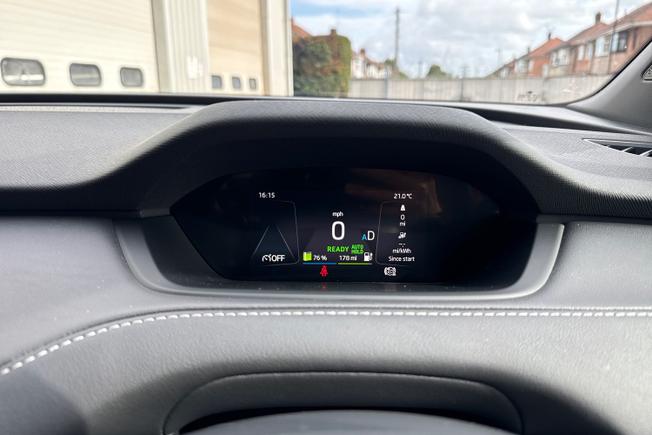 ŠKODA Enyaq Photo 15