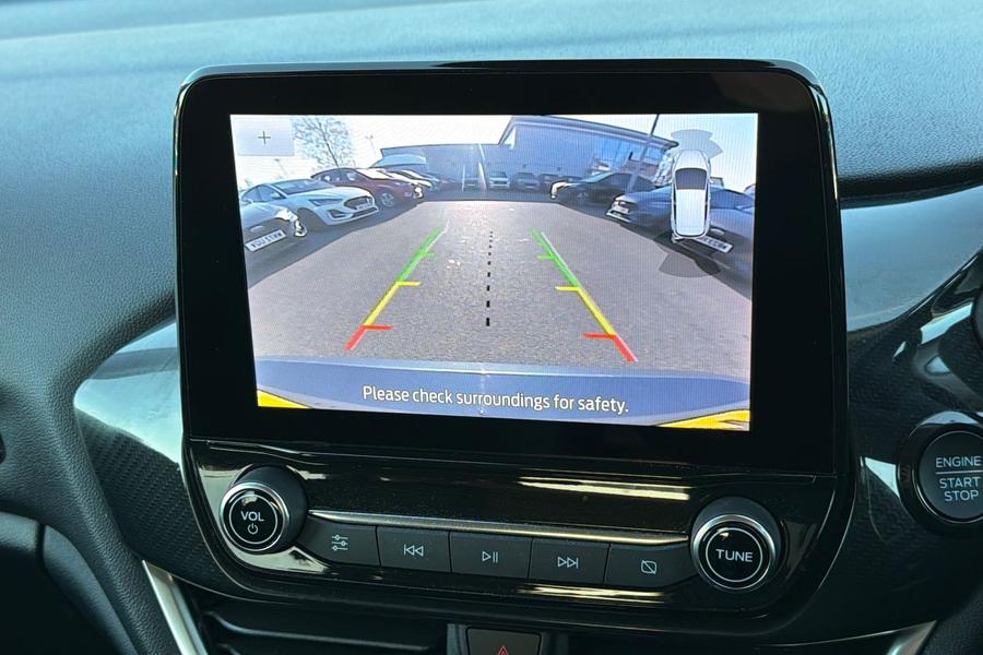 Ford FIESTA Photo autoimg-8f7402ce13085ad6ddcc4e782790c25cd1a065ea.jpg