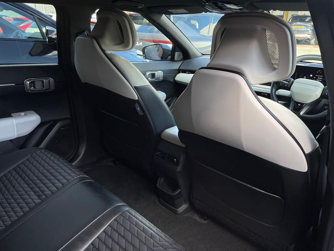 KIA EV4 Photo 32