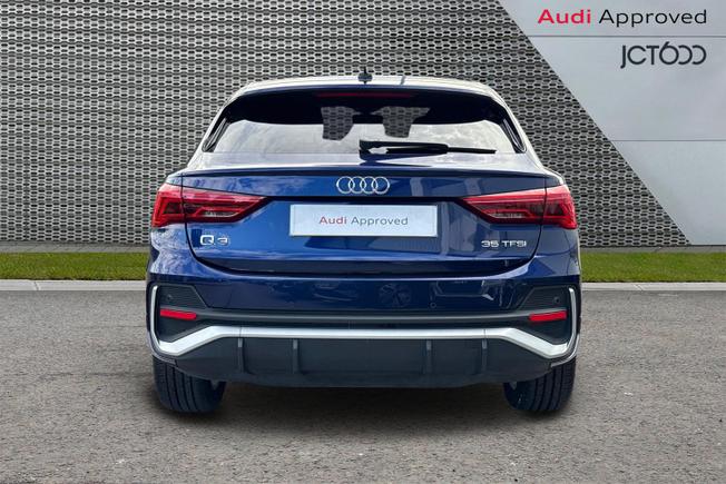 Audi Q3 Photo 7