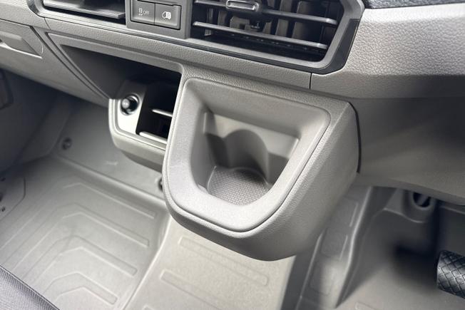 VOLKSWAGEN Crafter Photo 38