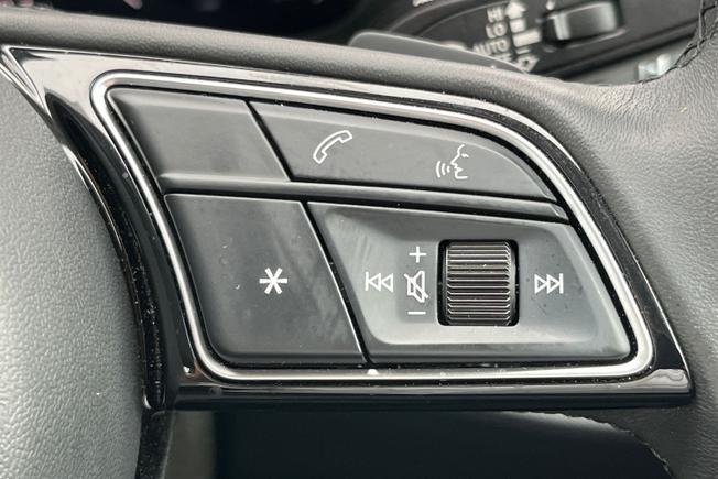 AUDI A5 Photo 17