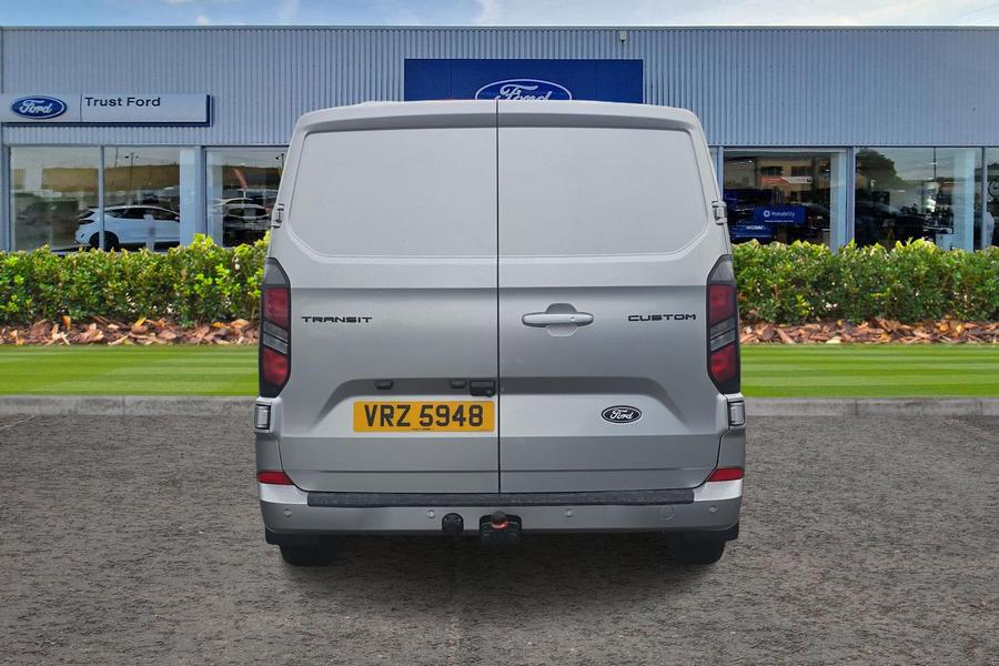 Ford TRANSIT CUSTOM Photo autoimg-8f7cba1b5354e0e18eb5de54c86ff09a455e4193.jpg