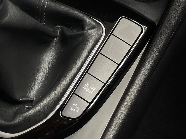 HYUNDAI Tucson Photo 32