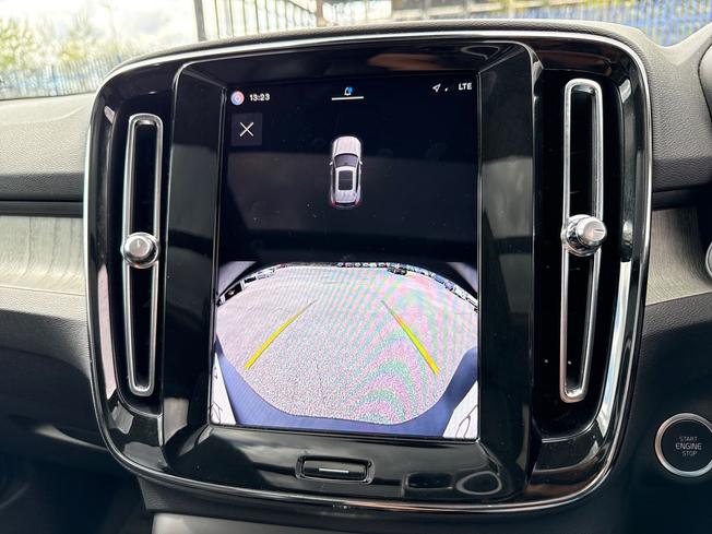 VOLVO Xc40 Photo 47