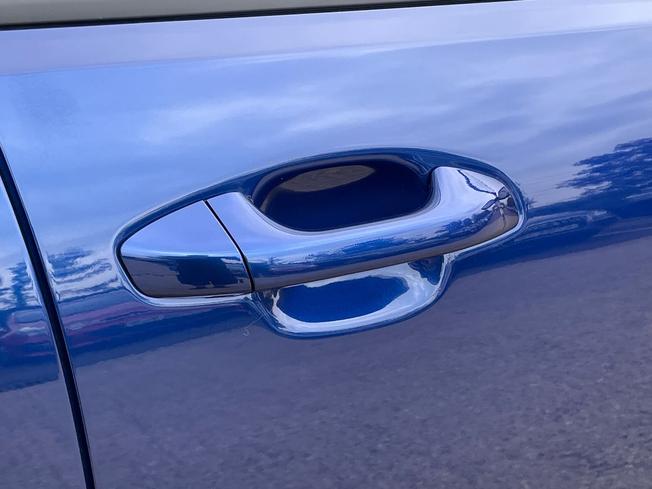 KIA Stonic Photo 24