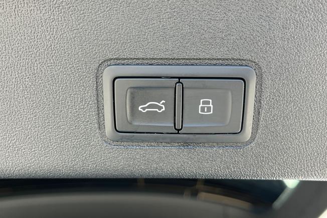 AUDI Q3 Photo 44