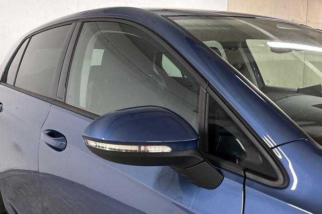 Volkswagen Golf Photo 20