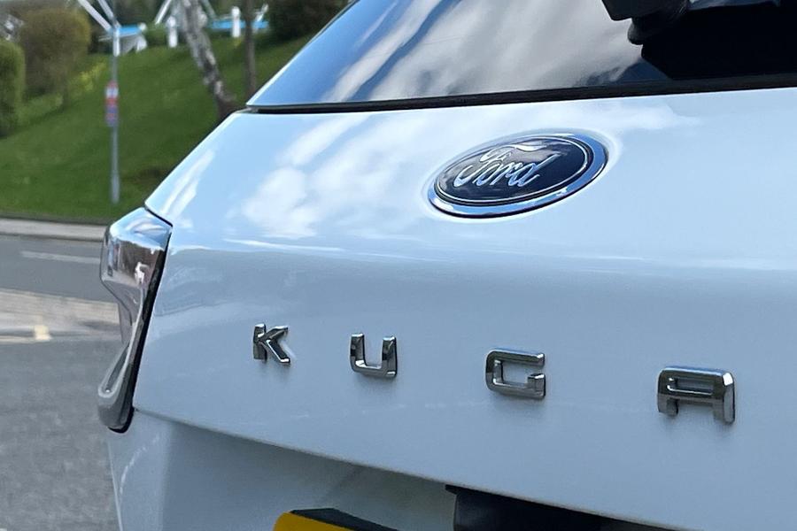 Ford KUGA Photo autoimg-8f8227213f056cda45b9d9f638254d338d62ed93.jpg