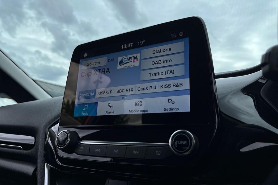 Ford Fiesta Photo autoimg-8f82bd58959c23b54aec2579209da1452fb3f8fc.jpg