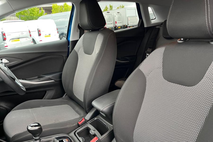 Vauxhall GRANDLAND X Photo autoimg-8f8a197d48fc7d8c7c03ef40312c1dd4d1e24563.jpg