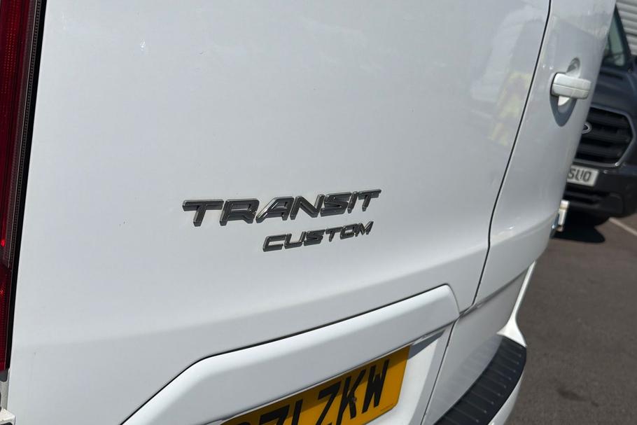 Used FORD TRANSIT CUSTOM YP71ZKW 19
