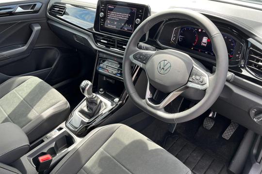 Volkswagen T-roc Photo autoimg-8f8efab51d5ba40db645f7068a31bfb9beab5758.jpg