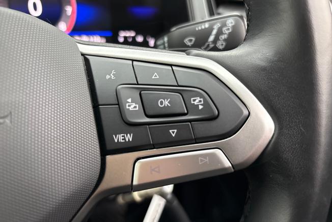 Volkswagen T-Roc Photo 17