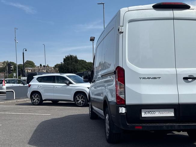 FORD Transit Photo 30