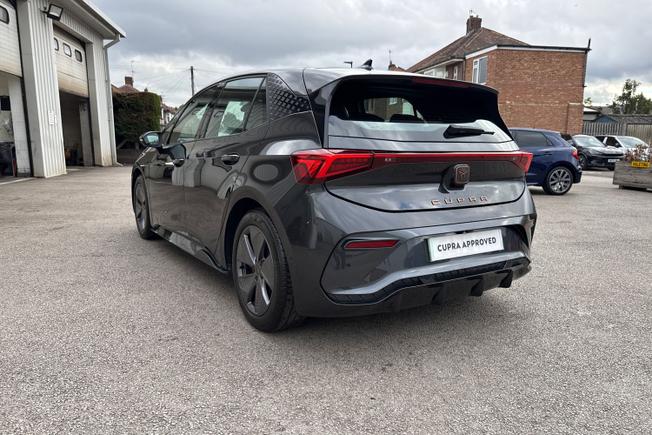 CUPRA Born Photo 23