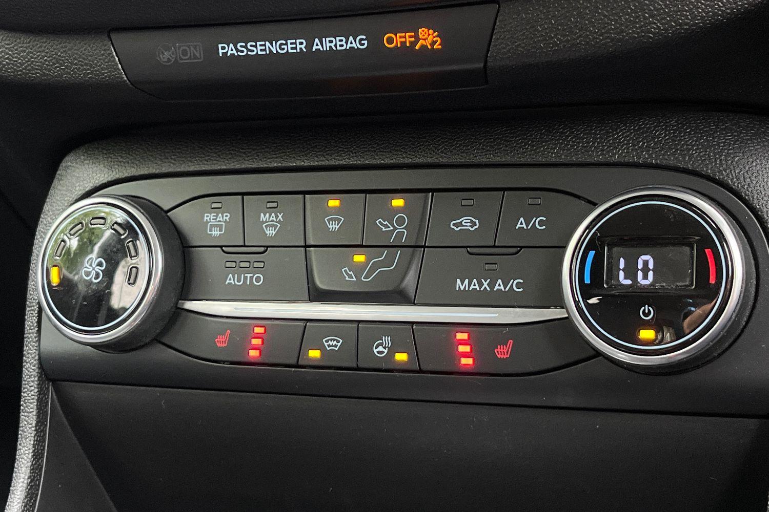 Ford Fiesta Photo 31