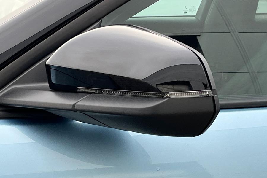 Ford Explorer Photo autoimg-8f9946b338acb9cd54a1ce5c818ded0383591524.jpg