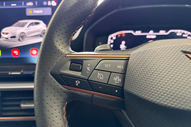 CUPRA Leon Photo 16