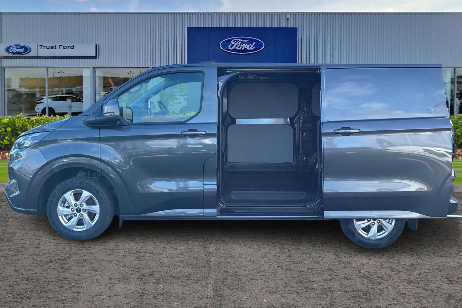 Ford TRANSIT CUSTOM Photo 4