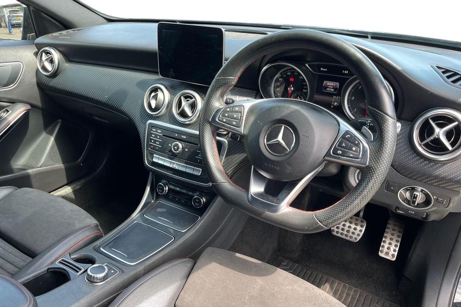 Mercedes-Benz A CLASS Photo autoimg-8f9c96425c0c38357af501fc78e2c5131a20daf5.jpg