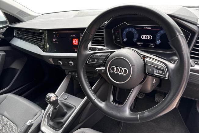 AUDI A1 Photo 6