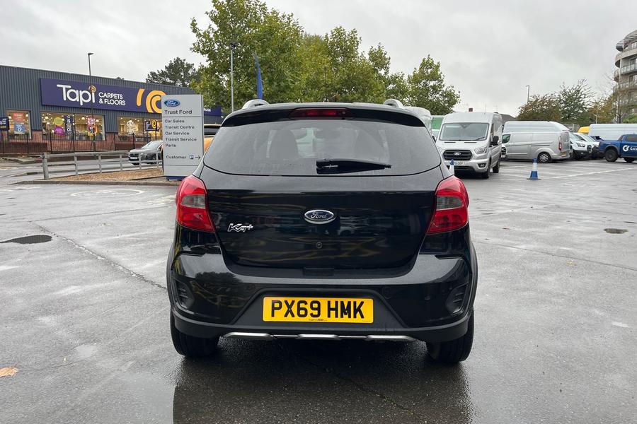 Ford KA+ Photo autoimg-8f9ce03da15ef203ab22336978da6ef4ca69bae1.jpg