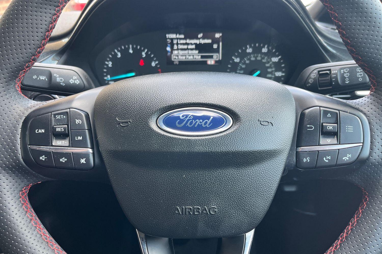 Ford FIESTA Photo 11