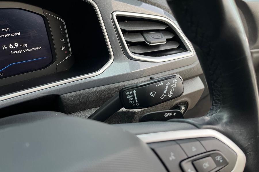 Volkswagen T-Roc Photo autoimg-8f9e135328f2533bc8ba5fd1ad7c7c21b5249cb9.jpg