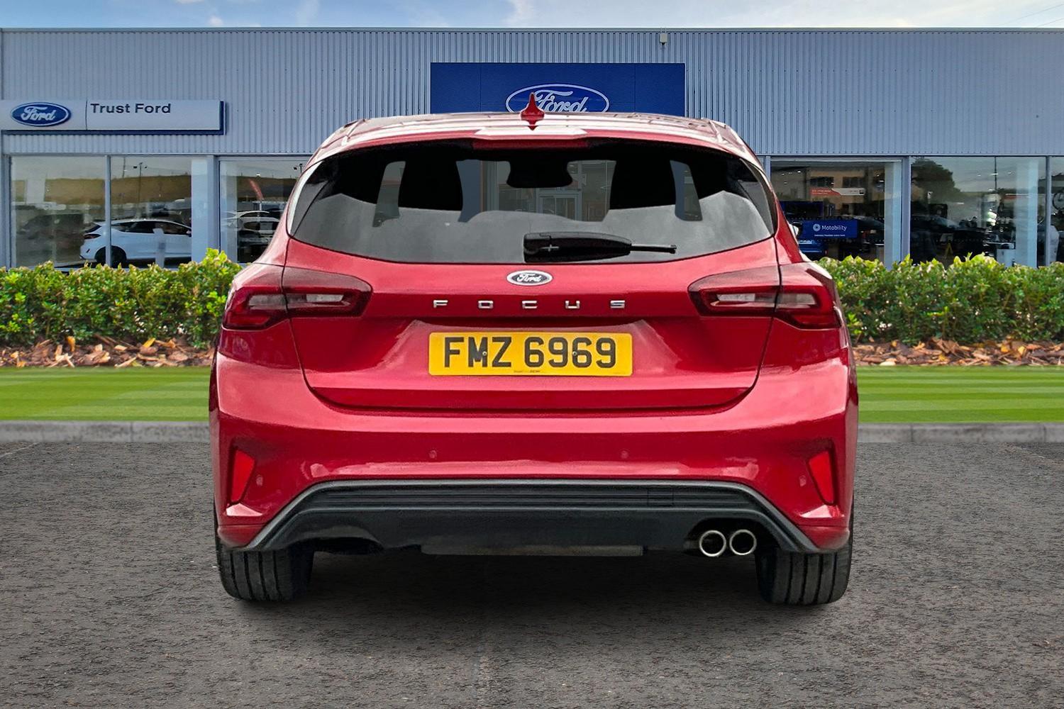 Ford FOCUS Photo 6
