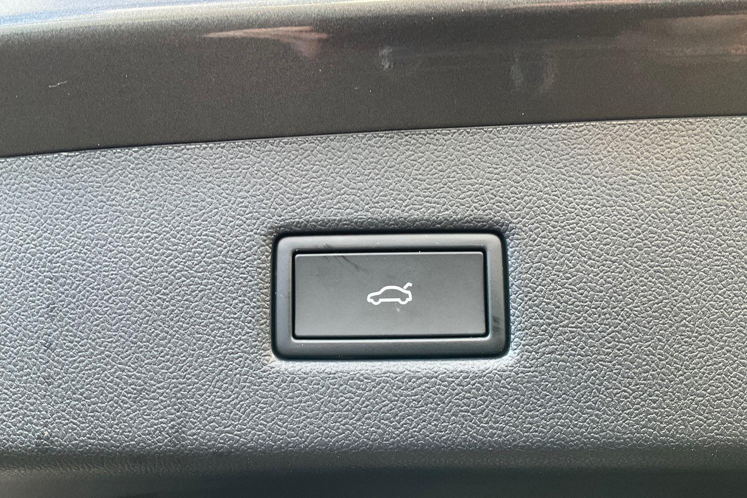 Ford Explorer Photo 38