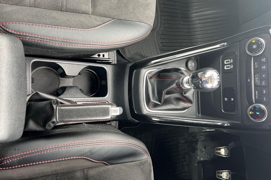 Ford ECOSPORT Photo autoimg-8fa8cff789ead78dce7e90dc67839c01c8c4b7dd.jpg