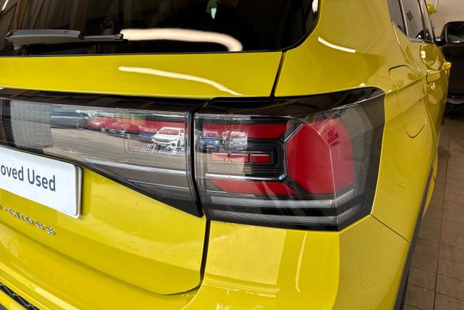 VOLKSWAGEN T-Cross Photo 18