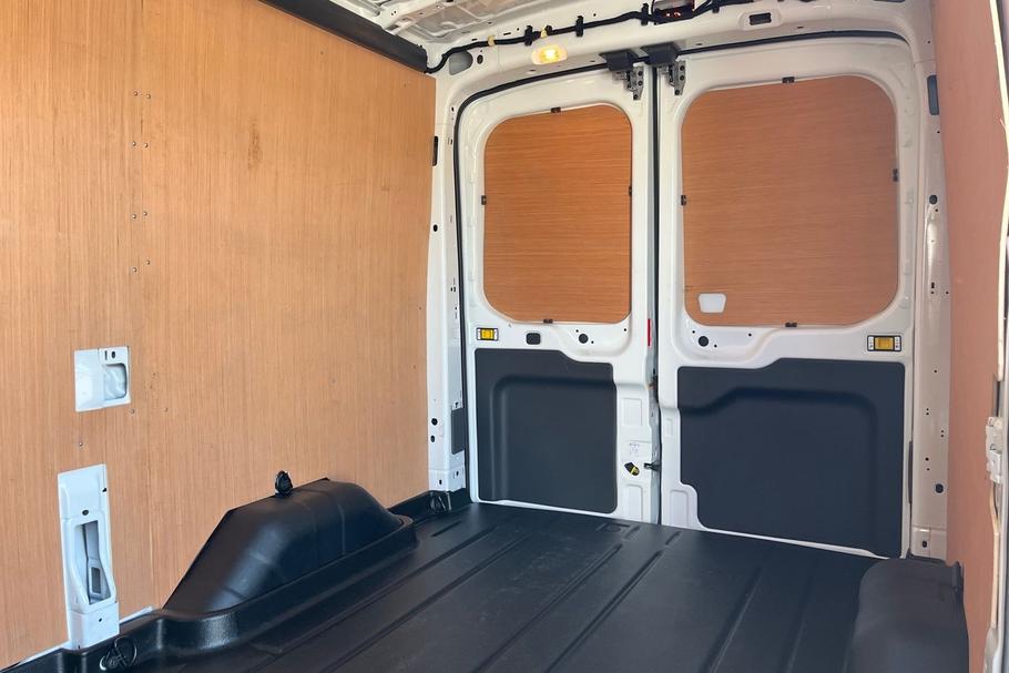 Used FORD E-TRANSIT YS24OAX 5