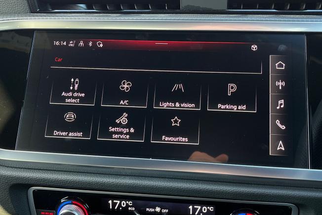 AUDI Q3 Photo 38
