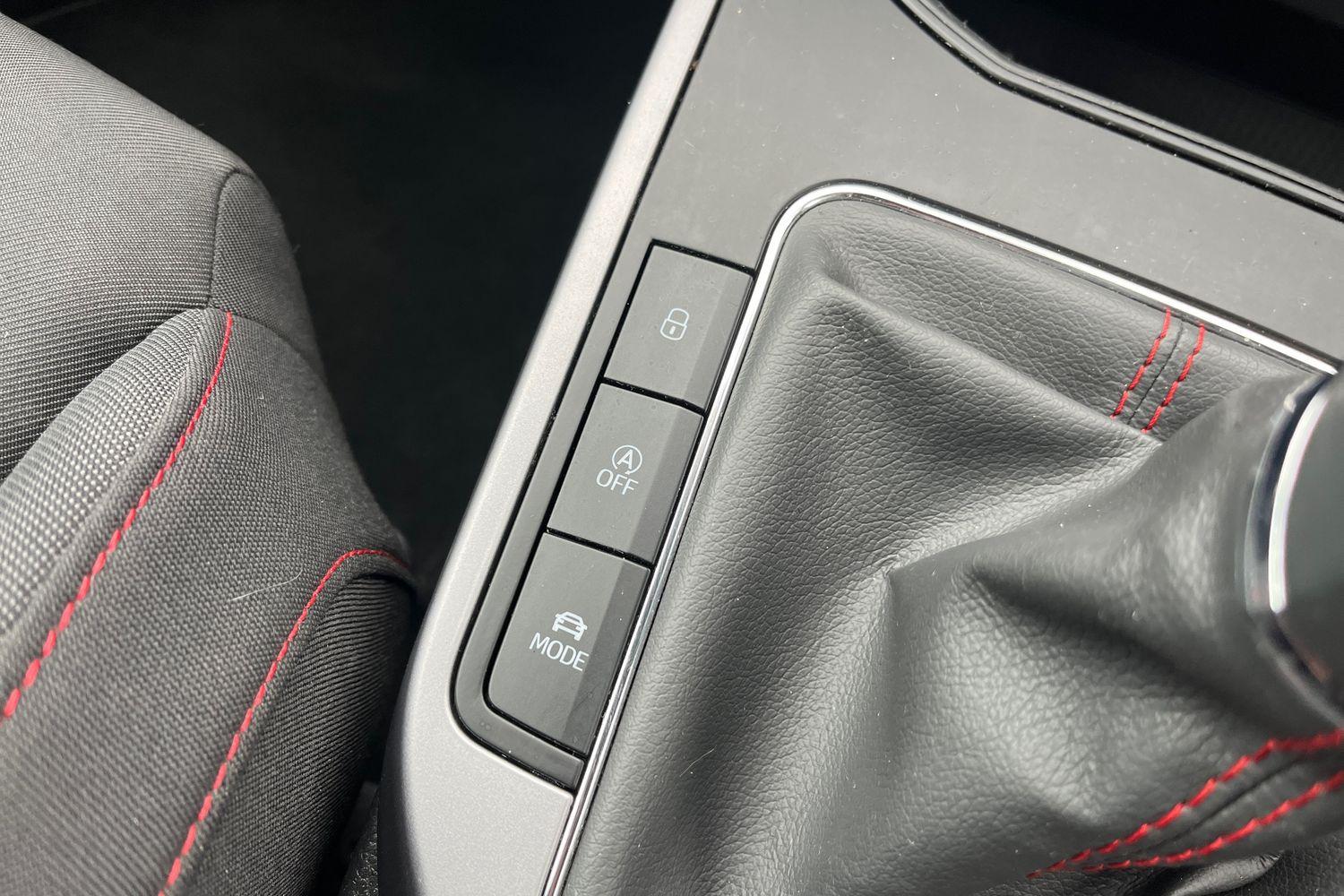 SEAT Arona Photo 37