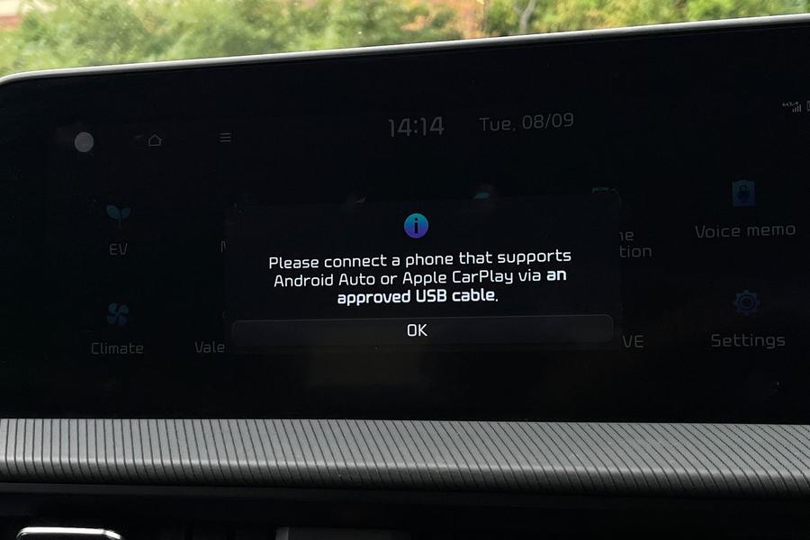 Kia EV6 Photo autoimg-8fb866a221f6cc821388b95ac2b63229a99776a0.jpg