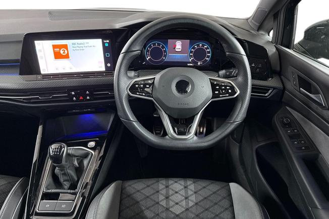VOLKSWAGEN Golf Photo 11