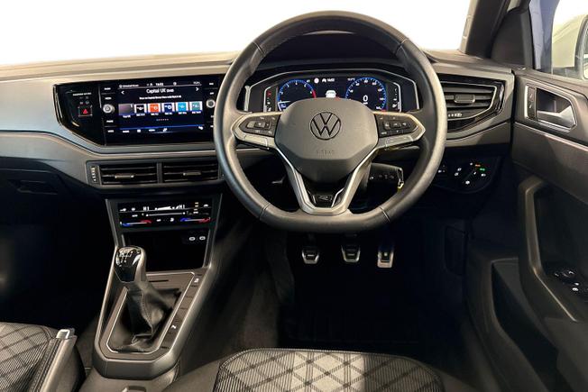 VOLKSWAGEN Polo Photo 11