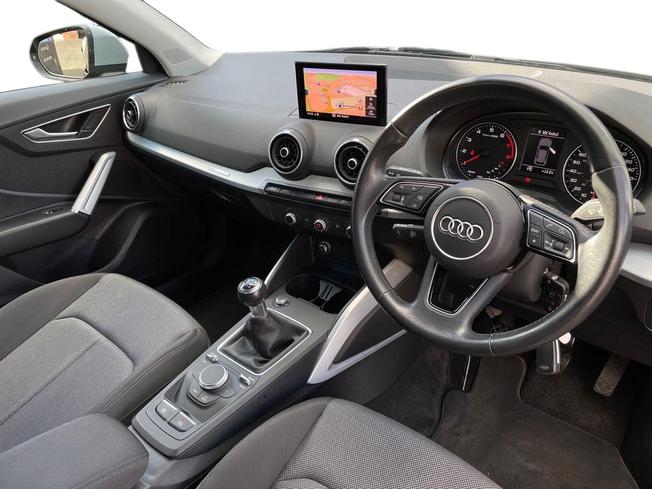AUDI Q2 Photo 6