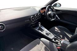 AUDI TT Photo 2