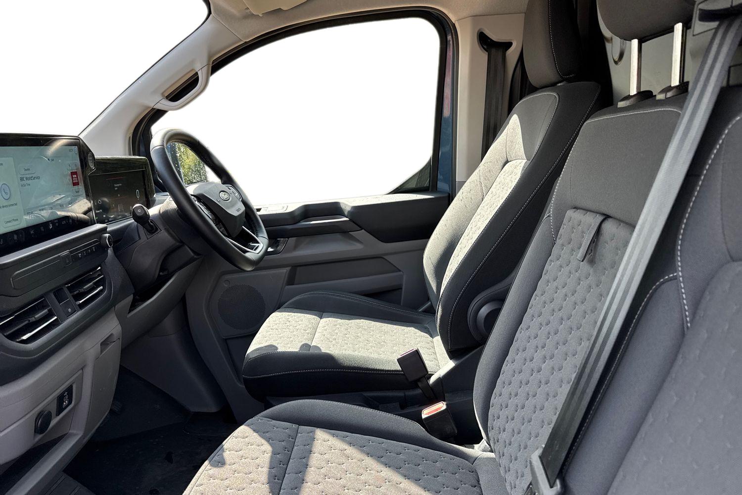 Ford TRANSIT CUSTOM Photo 9
