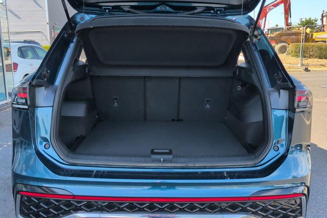 VOLKSWAGEN Tiguan Photo 12