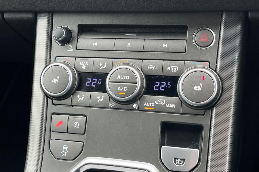 Land Rover RANGE ROVER EVOQUE Photo autoimg-8fc3218ca2b8167b16d29d90c687ab4de567259c.jpg