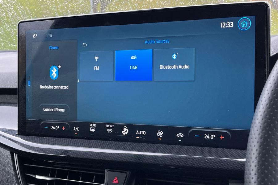 Ford FOCUS Photo autoimg-8fc6fb54a87020bbe8165d8e760cd0e9e418a9b4.jpg