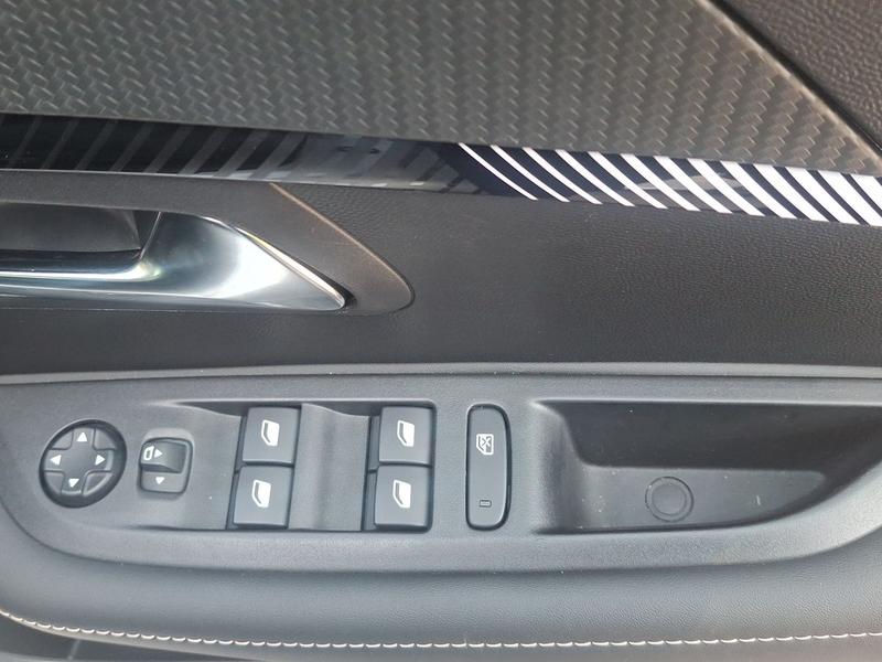 Used Peugeot 208 OV24WKU 43