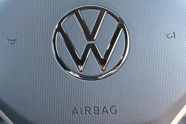 VOLKSWAGEN ID.4 Photo 26